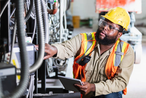 Best Affordable Electrician  in Gardendale, TX