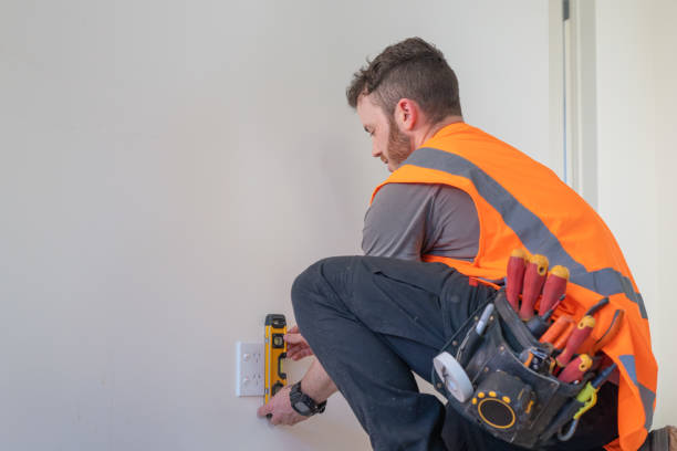 Best Local Electrician Companies  in Gardendale, TX
